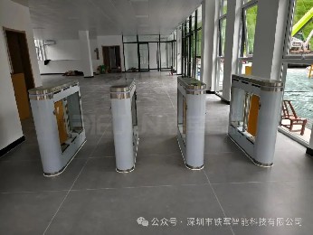人行通道閘廠家質(zhì)量優(yōu)選指南：深圳鐵軍智能的標桿實力
