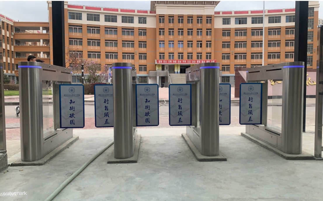 人臉識別閘機成為校園“開學(xué)季”必備之需