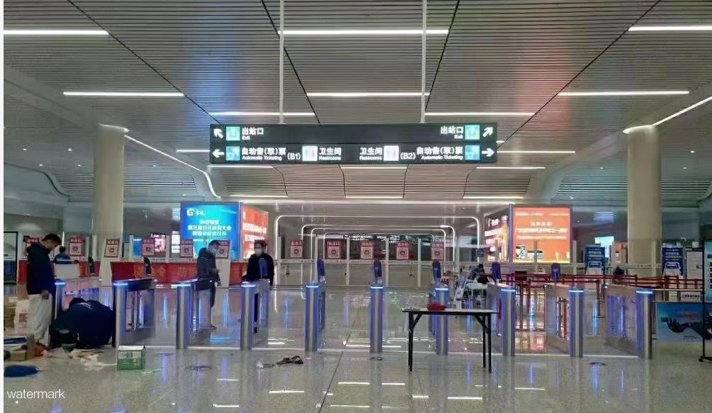 智能測溫健康碼閘機(jī)，助力春運(yùn)出行的高效便捷