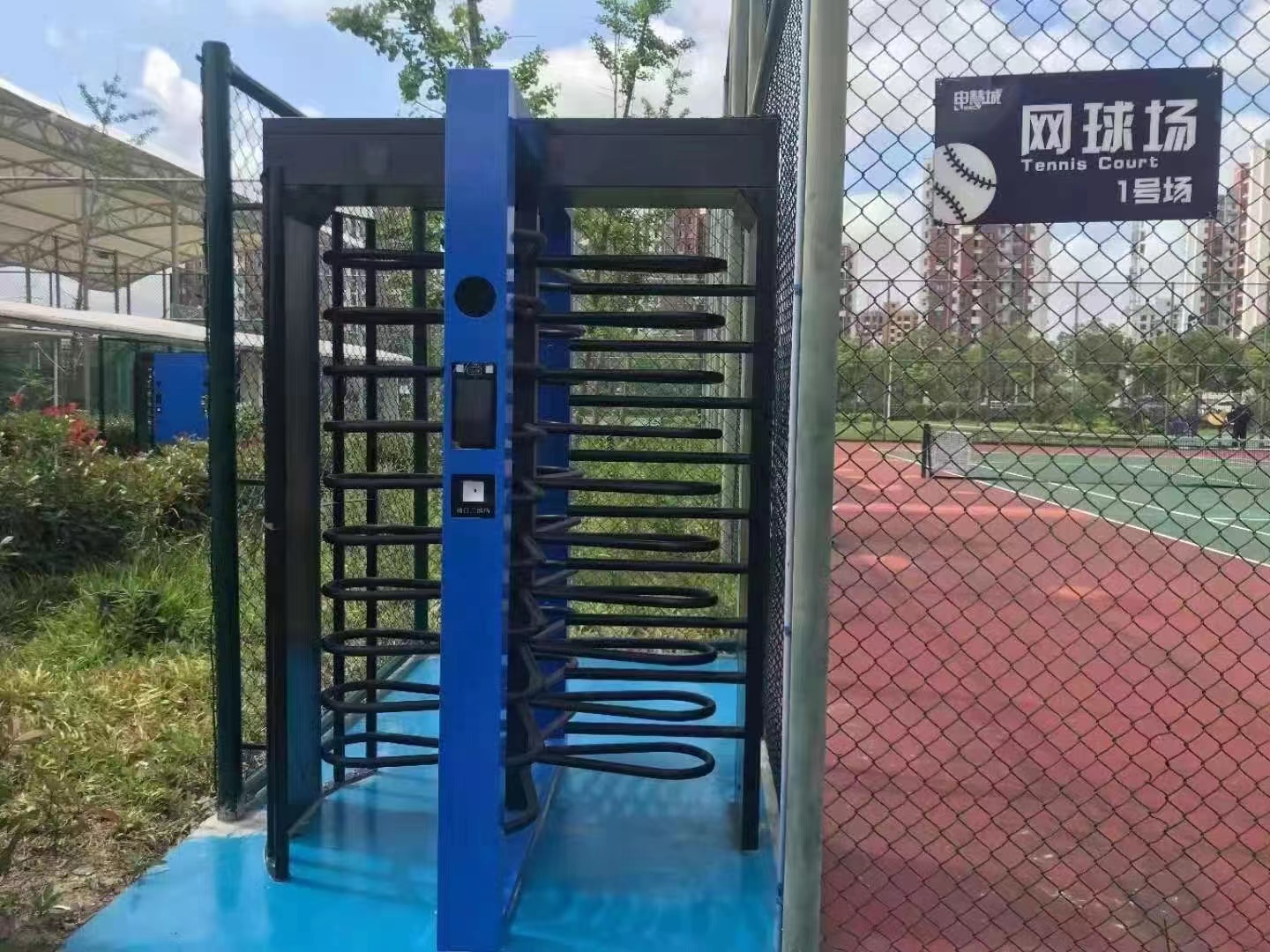無感出入，一碼通行，體育場館智能閘機系統(tǒng)