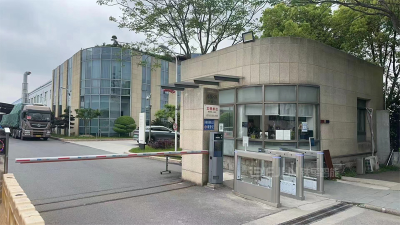 安裝在戶外的人行通道閘如何做好防水和防曬？